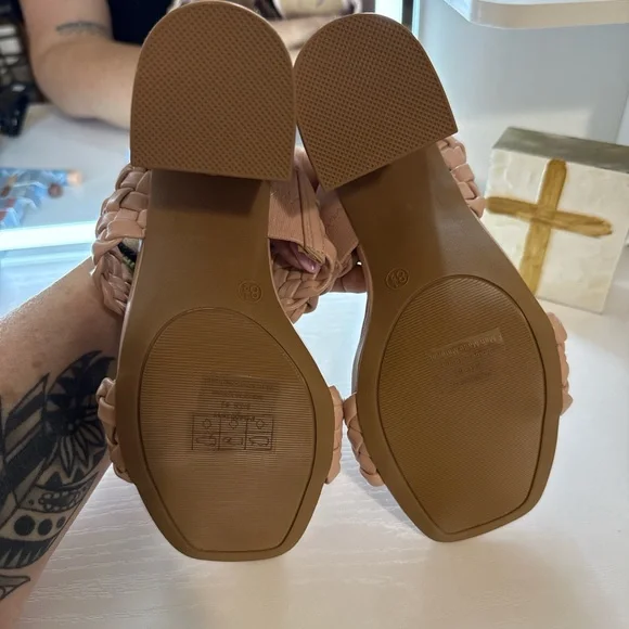 Braided Pale Pink Women's Sandals - Picture 4 of 5